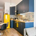 Apartment Terraco- Centro Alcatara - St Amaro Lisbon