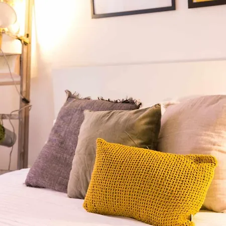 Διαμέρισμα St Amaro- Chic Terrace Studio Lisbon Congress