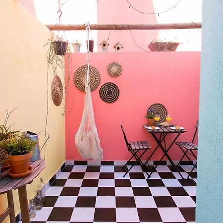Charming With Terrace St Amaro *